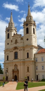 Király Vendéglő és Vendégház Zirc - Zirci Apátság